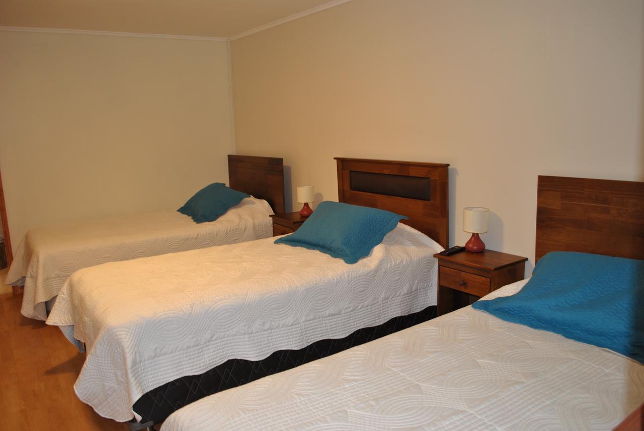 טמוקו Hostal Iros מראה חיצוני תמונה