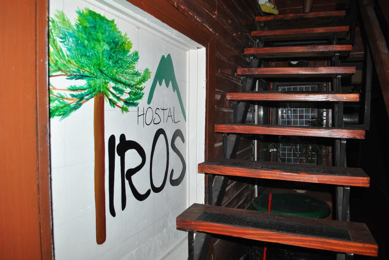 טמוקו Hostal Iros מראה חיצוני תמונה